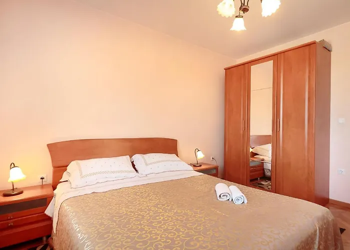 דירה Stari Brist By Interhome רובינייסקו סלו