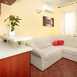 Stari Brist By Interhome Appartamento Rovinjsko Selo
